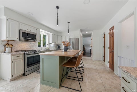 Tiny photo for 7832 Hidden Hills Place, Fort Wayne, IN 46825 (MLS # 202637993)
