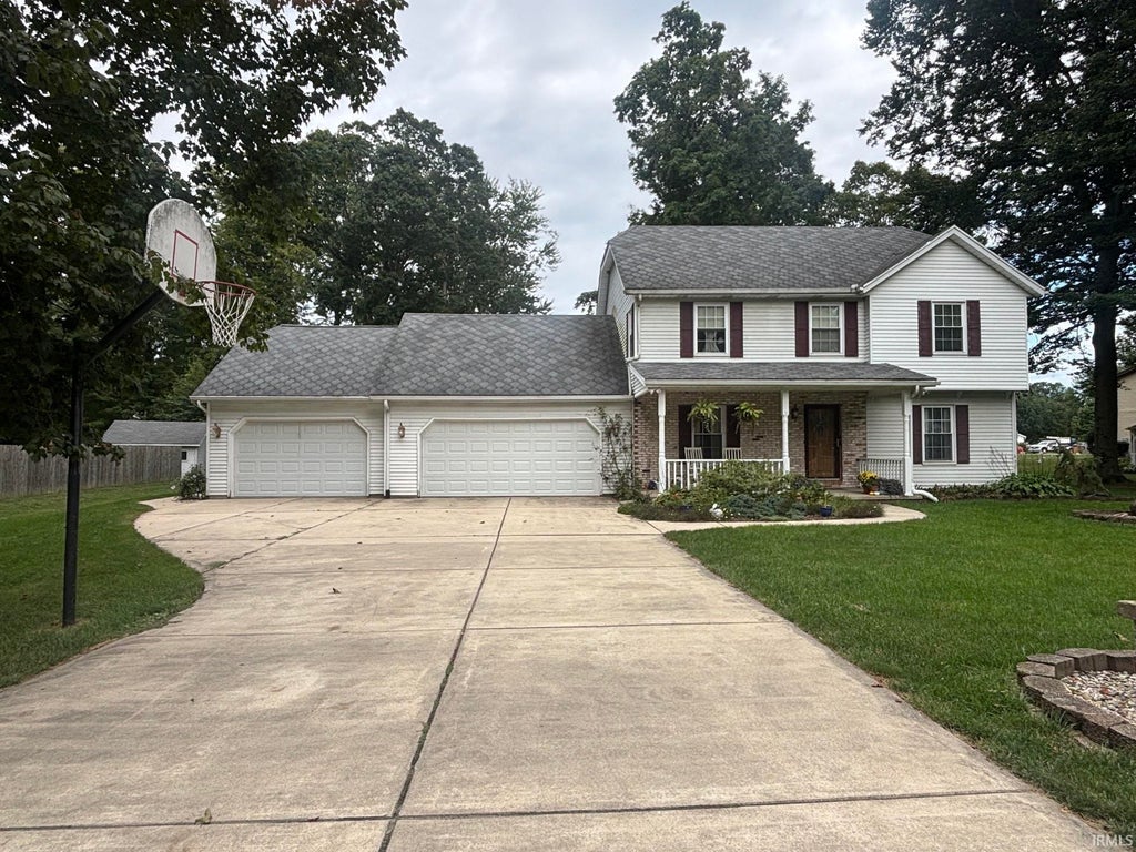 Photo of 9488 Parkview Drive, Plymouth, IN 46563 (MLS # 202638946)