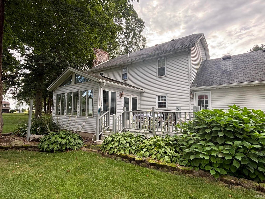 Photo of 9488 Parkview Drive, Plymouth, IN 46563 (MLS # 202638946)