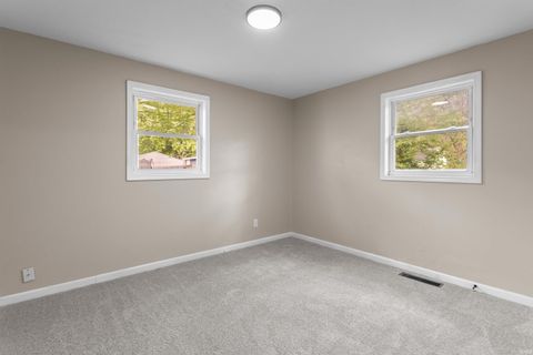 Tiny photo for 5107 Mohawk Drive, Kokomo, IN 46902 (MLS # 202617074)
