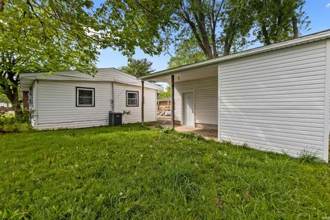 Tiny photo for 5107 Mohawk Drive, Kokomo, IN 46902 (MLS # 202617074)