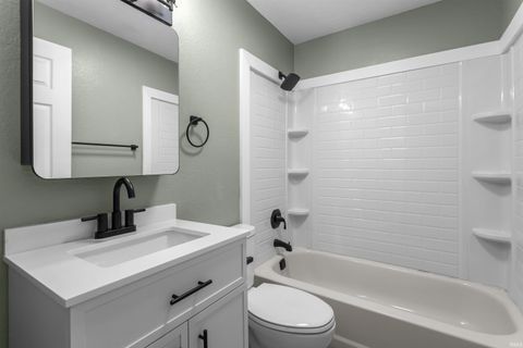 Tiny photo for 5107 Mohawk Drive, Kokomo, IN 46902 (MLS # 202617074)