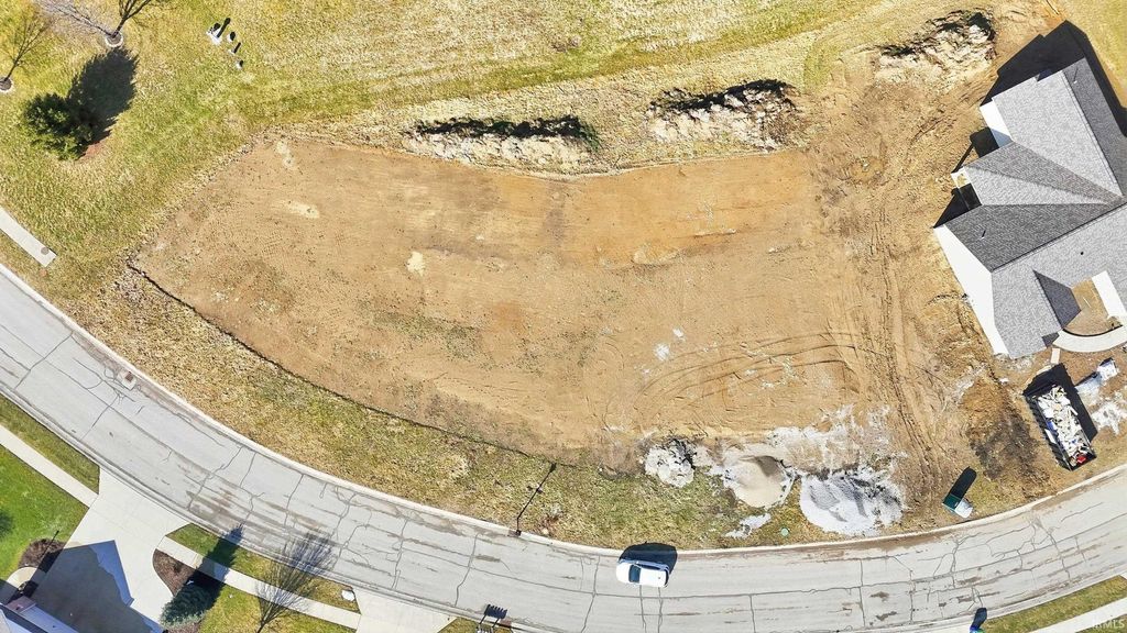 Photo of 2341 E Whispering Trail, Columbia City, IN 46725 (MLS # 202607397)