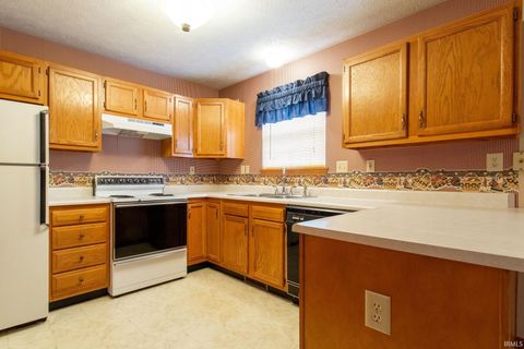 Tiny photo for 1 Goldersgreen Drive, Lafayette, IN 47905 (MLS # 202608828)