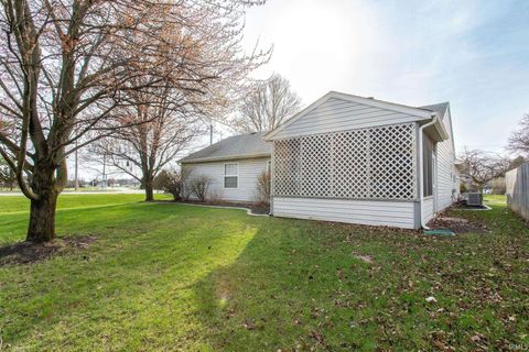 Tiny photo for 1 Goldersgreen Drive, Lafayette, IN 47905 (MLS # 202608828)