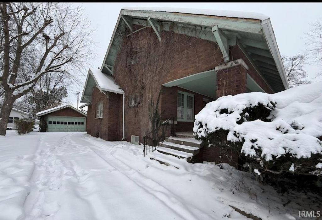 Photo of 317 S Main Street, Monticello, IN 47960 (MLS # 202548031)