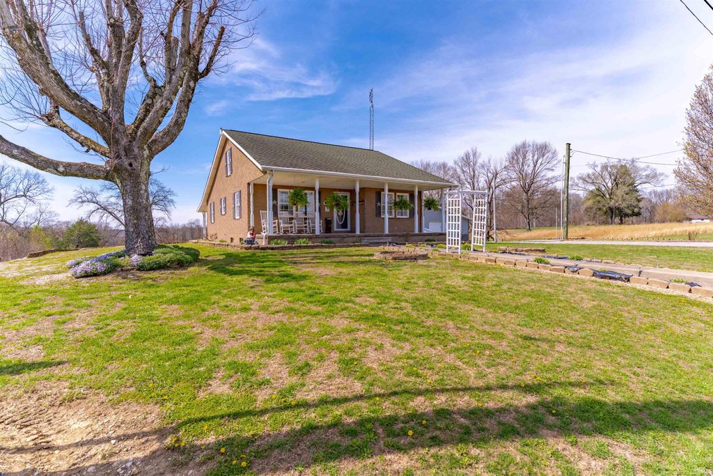 Photo of 998 S State Road 61, Winslow, IN 47598 (MLS # 202610097)