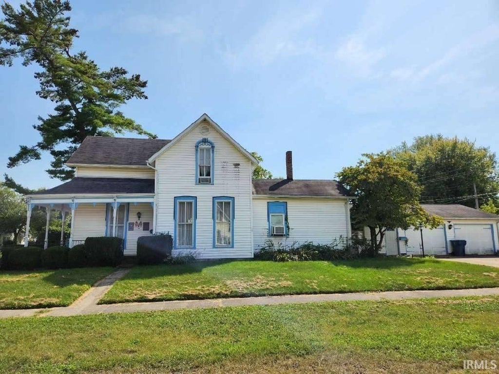 Photo of 800 S Main Street, Fairmount, IN 46938 (MLS # 202636293)