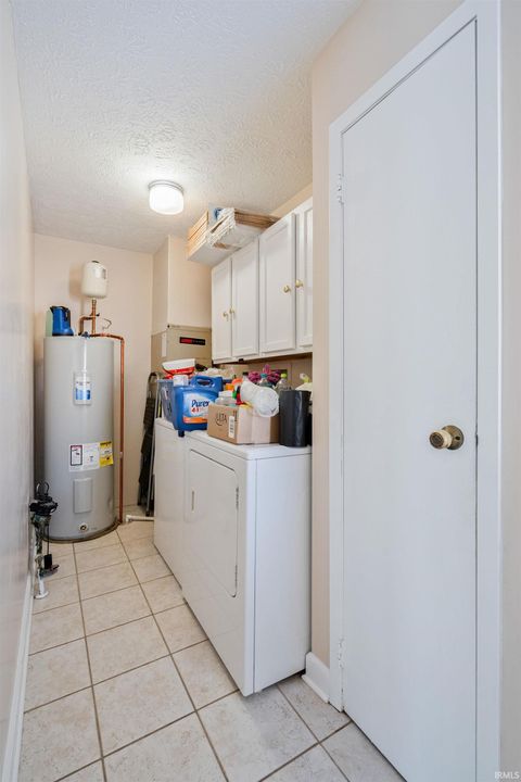 Tiny photo for 1904 Sherwood Drive, Kokomo, IN 46902 (MLS # 202613874)