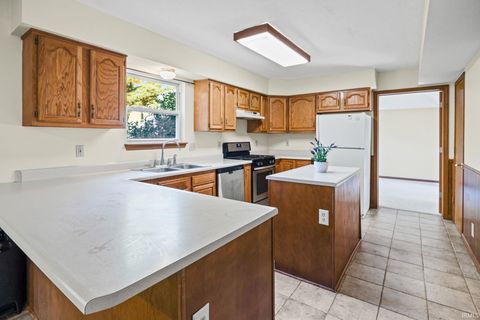 Tiny photo for 211 Berwick Drive, Lafayette, IN 47909 (MLS # 202540566)