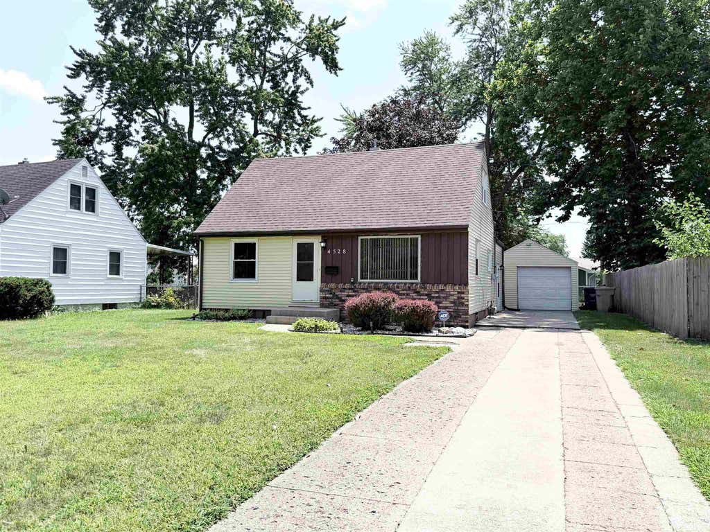 Photo of 4528 W Linden Avenue, South Bend, IN 46619 (MLS # 202630875)