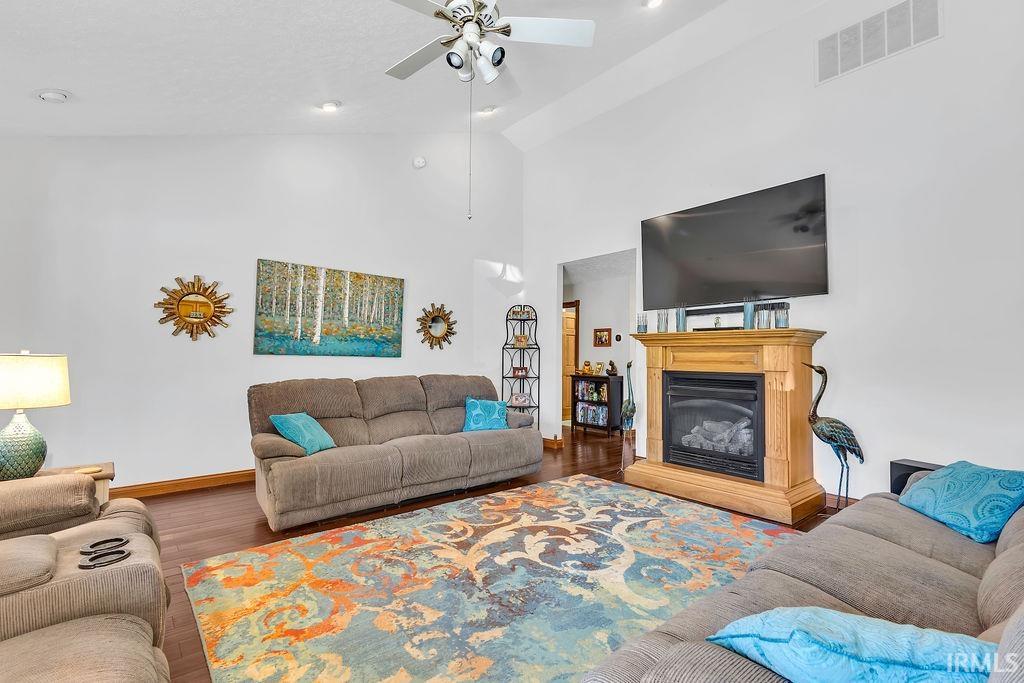 5887 W Leonard Springs Road