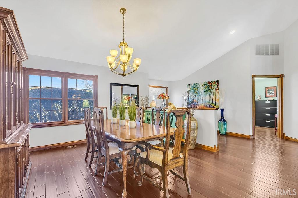 5887 W Leonard Springs Road