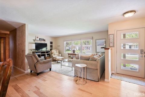 Tiny photo for 215 Holiday Lane, Greentown, IN 46936 (MLS # 202616649)