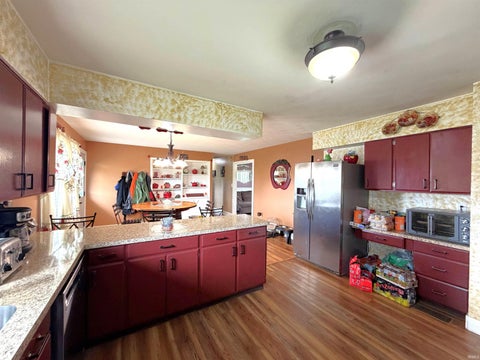 Tiny photo for 28112 County Road 26, Elkhart, IN 46517 (MLS # 202638854)
