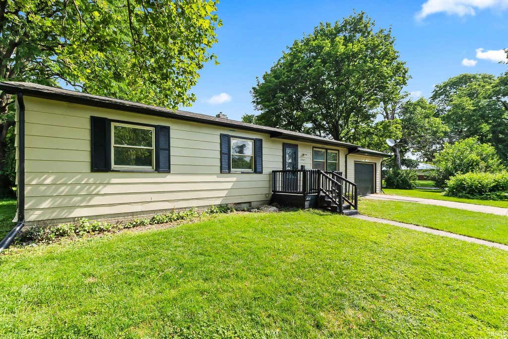 Photo of 3201 W Jefferson Boulevard, South Bend, IN 46619 (MLS # 202626549)