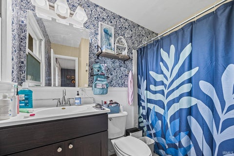 Tiny photo for 3017 Greenbrier Avenue, West Lafayette, IN 47906 (MLS # 202643848)