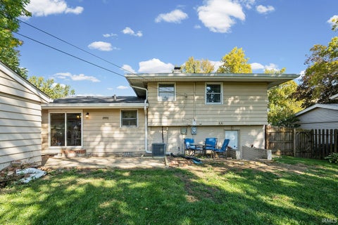 Tiny photo for 3017 Greenbrier Avenue, West Lafayette, IN 47906 (MLS # 202643848)