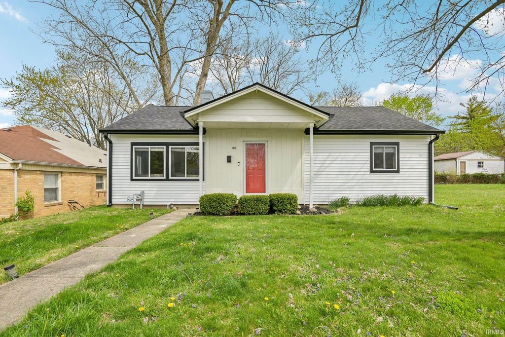 Photo of 1310 E 7TH Street, Anderson, IN 46012 (MLS # 202613645)