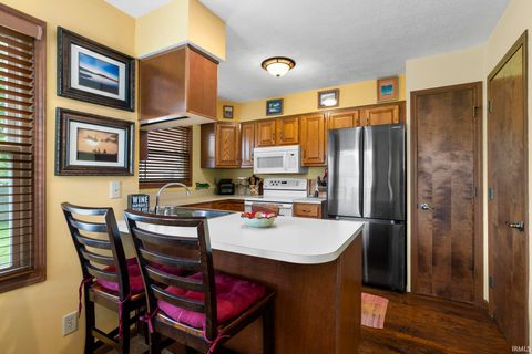 Tiny photo for 525 Wellington Court, Lafayette, IN 47904 (MLS # 202617307)