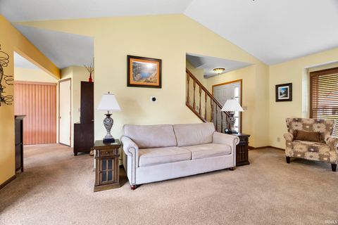 Tiny photo for 525 Wellington Court, Lafayette, IN 47904 (MLS # 202617307)