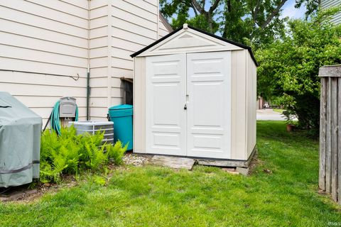Tiny photo for 525 Wellington Court, Lafayette, IN 47904 (MLS # 202617307)