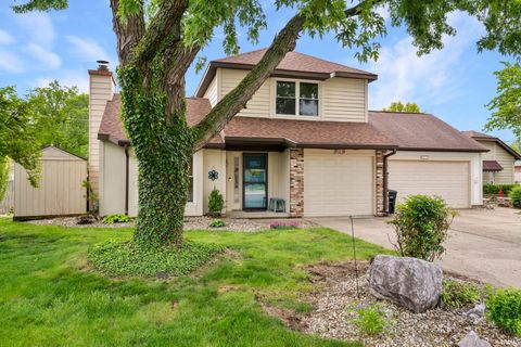 Photo of 525 Wellington Court, Lafayette, IN 47904 (MLS # 202617307)