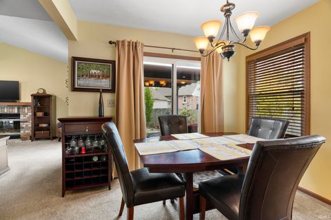 Tiny photo for 525 Wellington Court, Lafayette, IN 47904 (MLS # 202617307)