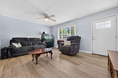 Tiny photo for 602 ELLIOTT Court, Greentown, IN 46936 (MLS # 202621324)