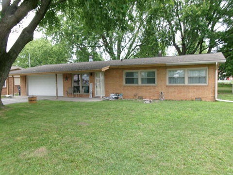 Photo of 1228 MEADOWBROOK Drive, Kokomo, IN 46902 (MLS # 202603881)