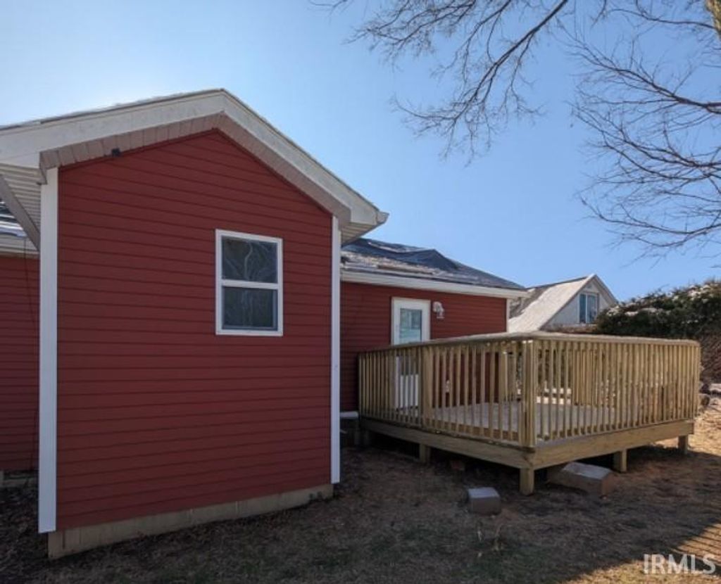 Photo of 450 W Douglas Street, Martinsville, IN 46151 (MLS # 202549226)