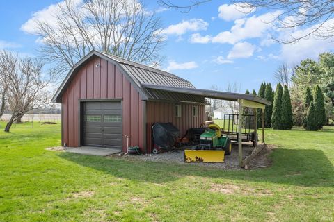 Tiny photo for 2131 E 430 S Road, Lafayette, IN 47909 (MLS # 202611044)