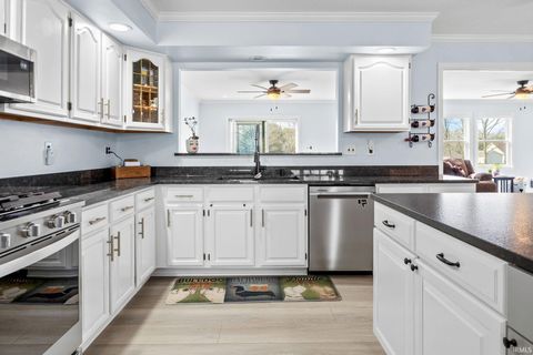 Tiny photo for 2131 E 430 S Road, Lafayette, IN 47909 (MLS # 202611044)