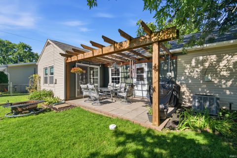 Tiny photo for 20 Kenilworth Court, Lafayette, IN 47909 (MLS # 202624981)
