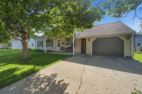 Tiny photo for 20 Kenilworth Court, Lafayette, IN 47909 (MLS # 202624981)