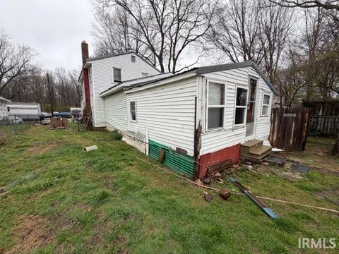 Tiny photo for 4013 Pottawatomie Road, Logansport, IN 46947 (MLS # 202614163)