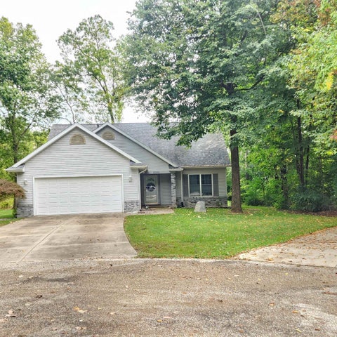 Tiny photo for 6999 E Tee Trail, Syracuse, IN 46567 (MLS # 202644908)