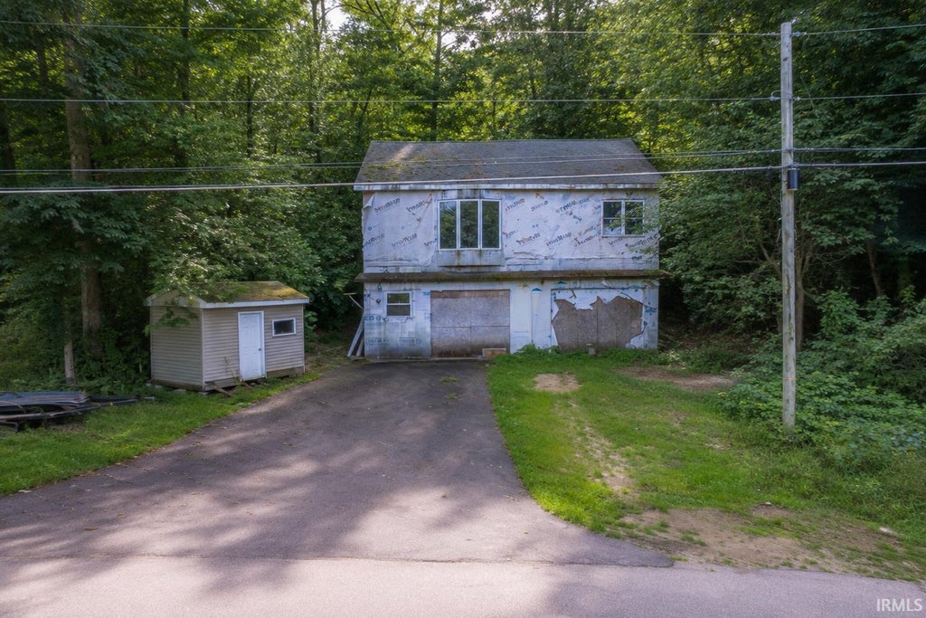 Photo of TBD E South Barbee Drive, Pierceton, IN 46562 (MLS # 202634775)