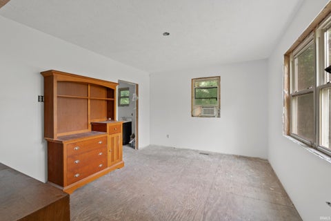Tiny photo for 6709 E South Barbee Drive, Pierceton, IN 46562 (MLS # 202634775)