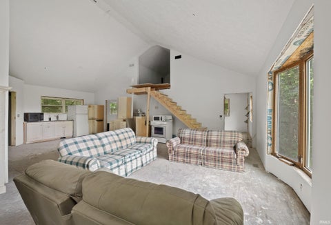 Tiny photo for 6709 E South Barbee Drive, Pierceton, IN 46562 (MLS # 202634775)