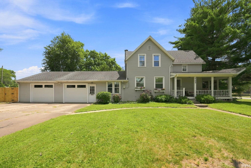 Photo of 4133 Mound Street, Fort Wayne, IN 46809 (MLS # 202629992)