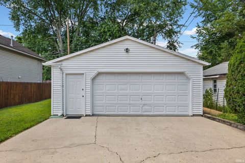 Tiny photo for 808 S 22nd Street, Lafayette, IN 47905 (MLS # 202626593)