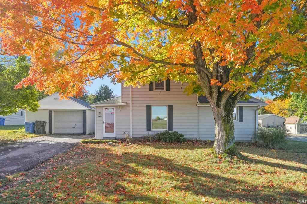 Photo of 218 Clingerman Avenue, Churubusco, IN 46723 (MLS # 202542959)