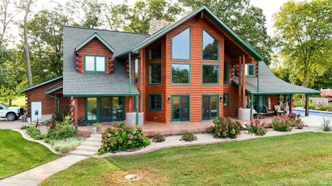 Tiny photo for 4108 N 100 W, Rochester, IN 46970 (MLS # 202541254)