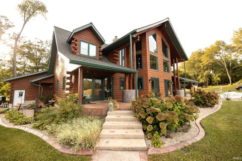 Tiny photo for 4108 N 100 W, Rochester, IN 46970 (MLS # 202541254)