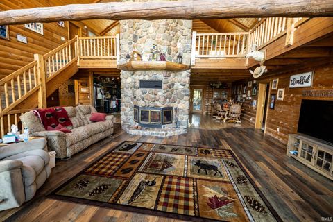 Tiny photo for 4108 N 100 W, Rochester, IN 46970 (MLS # 202541254)