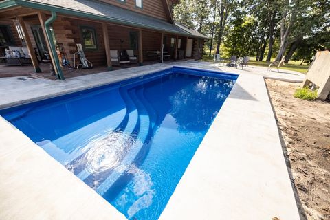 Tiny photo for 4108 N 100 W, Rochester, IN 46970 (MLS # 202541254)