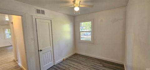 Tiny photo for 4423 Bowser Avenue, Fort Wayne, IN 46806 (MLS # 202541248)