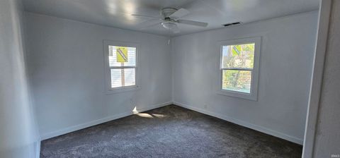 Tiny photo for 4423 Bowser Avenue, Fort Wayne, IN 46806 (MLS # 202541248)