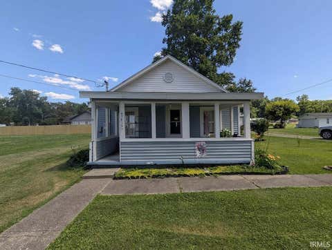 Photo of 47 E 15th Street, Vincennes, IN 47591 (MLS # 202635096)